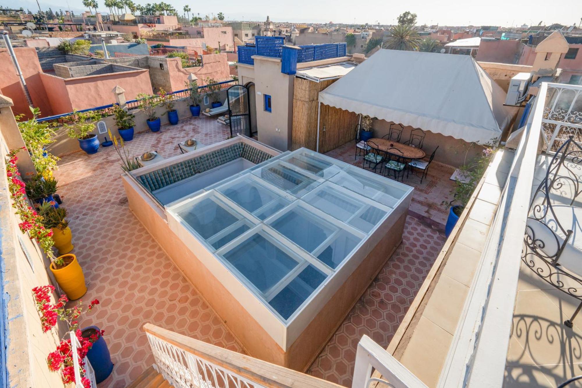 Riad Awinati Location Privatisee ,Piscine Chauffee , Beau Rooftop Marrakesh Exteriör bild