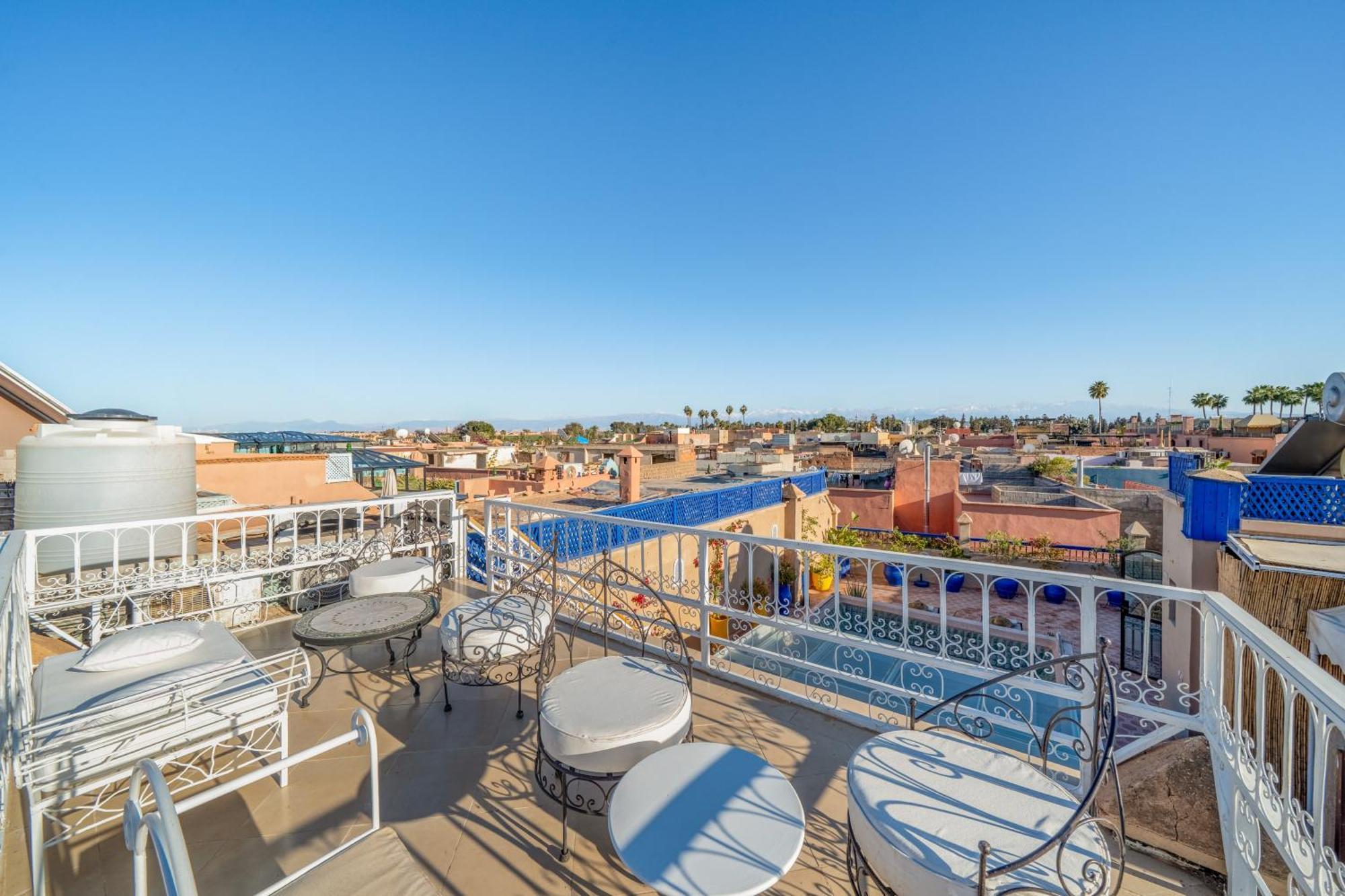 Riad Awinati Location Privatisee ,Piscine Chauffee , Beau Rooftop Marrakesh Exteriör bild