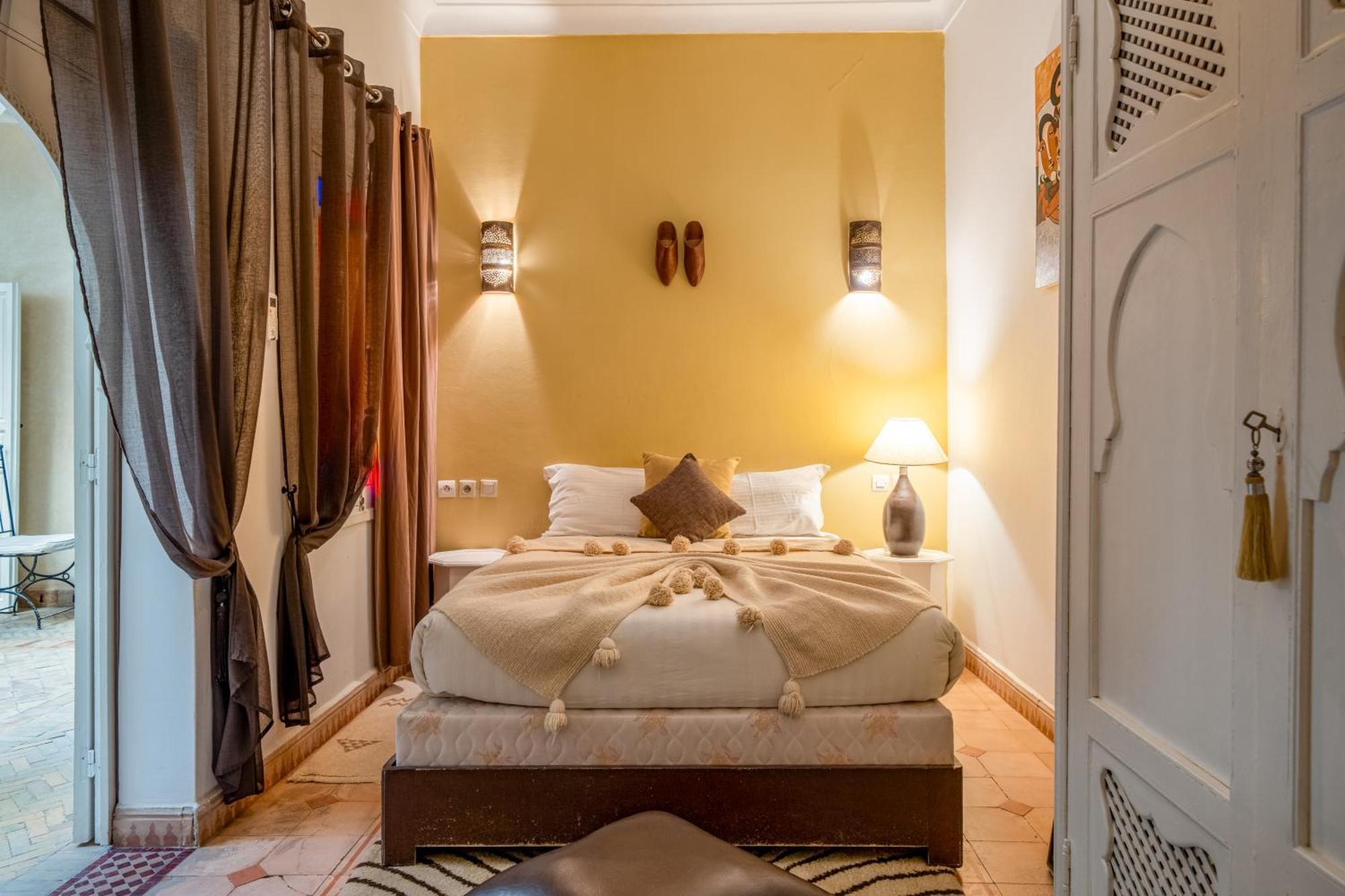 Riad Awinati Location Privatisee ,Piscine Chauffee , Beau Rooftop Marrakesh Exteriör bild