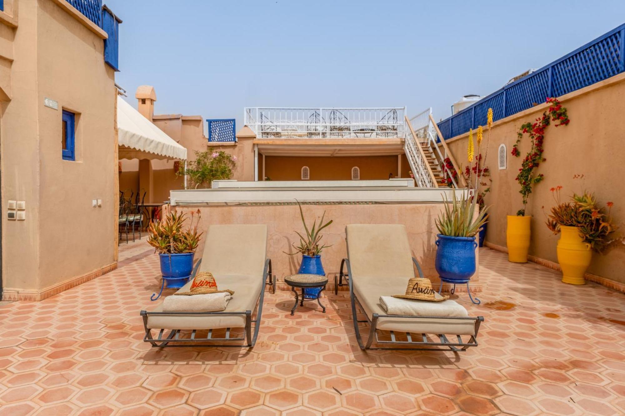 Riad Awinati Location Privatisee ,Piscine Chauffee , Beau Rooftop Marrakesh Exteriör bild